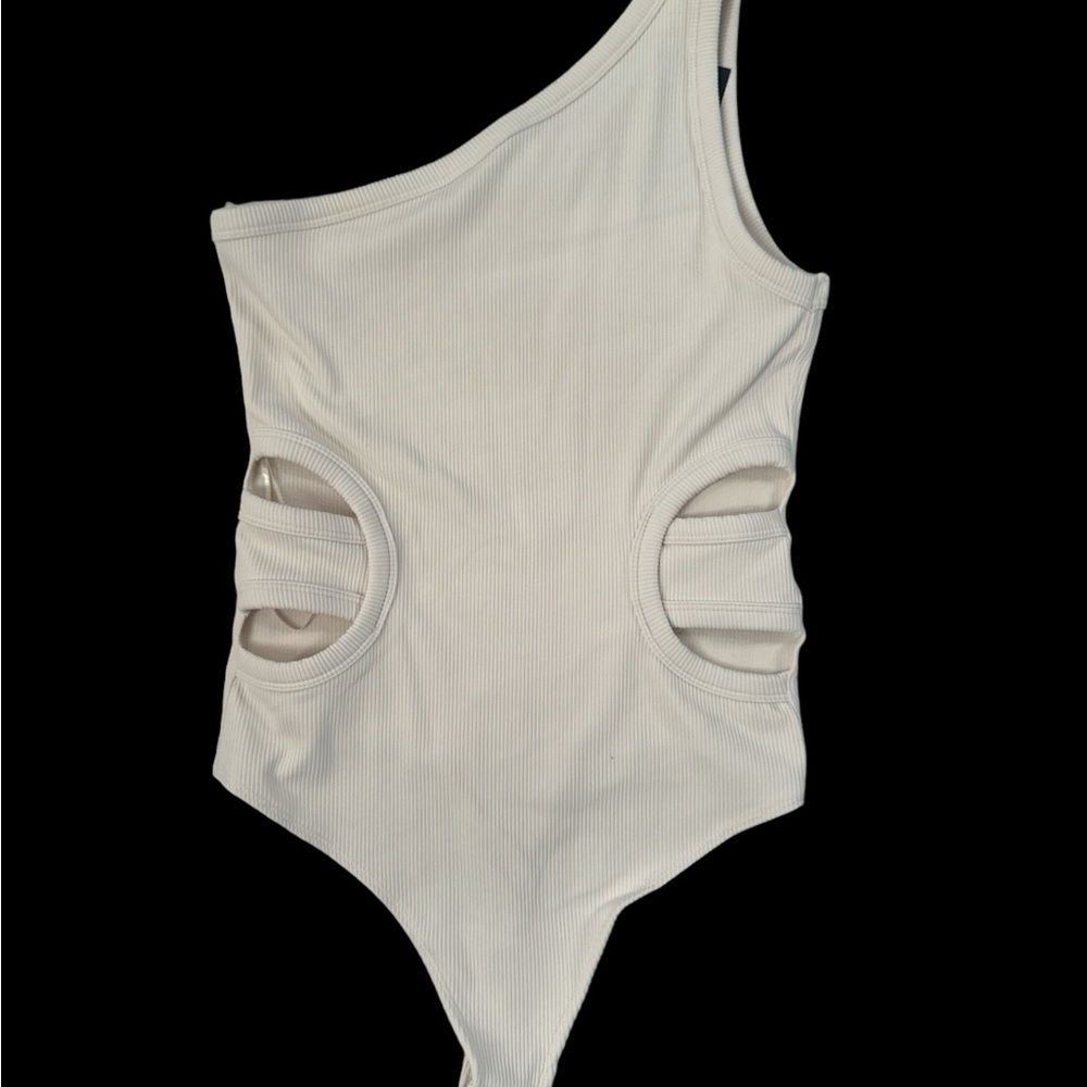 Abercrombie & Fitch Soft AF Collection Small Side Cut Out Body Suit size NWT - Picture 2 of 6